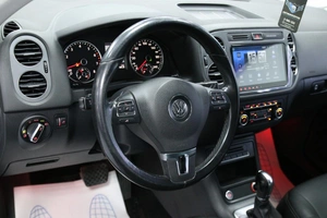 Внедорожник Volkswagen Tiguan 2013 года, 1398000 рублей, Солонцы