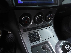 Седан Mazda 3 2011 года, 770000 рублей, Ростов-на-Дону