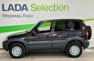 Внедорожник Chevrolet Niva 2012 года, 655000 рублей, Красноярск