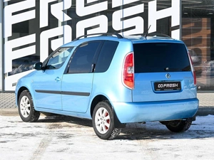 Минивэн Skoda Roomster 2011 года, 707000 рублей, Волгоград