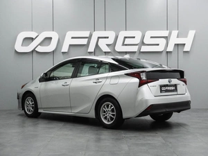 Лифтбек Toyota Prius 2019 года, 1699000 рублей, Воронеж