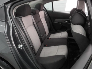 Седан Chevrolet Cruze 2012 года, 899000 рублей, Воронеж