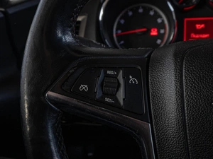 Универсал Opel Astra 2012 года, 799000 рублей, Краснодар