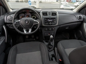Хетчбэк Renault Sandero Stepway 2020 года, 1329000 рублей, Саратов