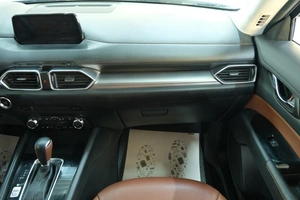 Внедорожник Mazda CX-5 2018 года, 2799000 рублей, Омск