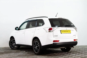 Внедорожник Mitsubishi Outlander 2013 года, 1239000 рублей, Сургут