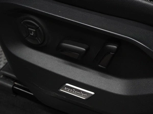 Внедорожник Volkswagen Touareg 2018 года, 4949000 рублей, Воронеж