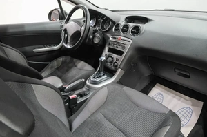 Хетчбэк Peugeot 308 2011 года, 649000 рублей, Новокузнецк