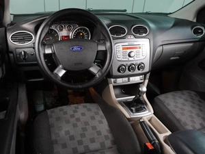 Хетчбэк Ford Focus 2008 года, 599000 рублей, Воронеж