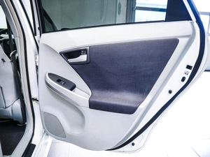 Лифтбек Toyota Prius 2011 года, 939000 рублей, Красноярск