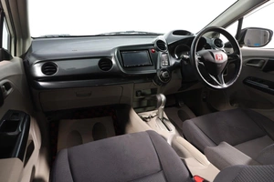 Лифтбек Honda Insight 2010 года, 989000 рублей, Новосибирск