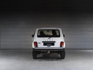Внедорожник ВАЗ (LADA) Niva Legend 2022 года, 850000 рублей, Санкт-Петербург