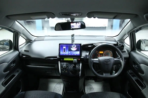 Минивэн Toyota Wish 2011 года, 1048000 рублей, Солонцы