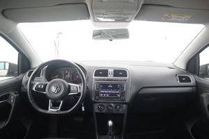 Седан Volkswagen Polo 2019 года, 1495000 рублей, Орёл
