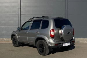 Внедорожник Chevrolet Niva 2016 года, 799000 рублей, Солонцы