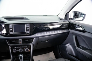 Внедорожник Volkswagen Taos 2021 года, 2399000 рублей, Пермь