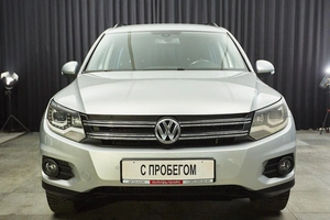 Внедорожник Volkswagen Tiguan 2013 года, 1350000 рублей, Красноярск