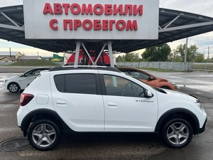 Хетчбэк Renault Sandero Stepway 2021 года, 1379000 рублей, Абакан
