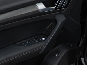 Внедорожник Audi Q5 2025 года, 5799050 рублей, Москва