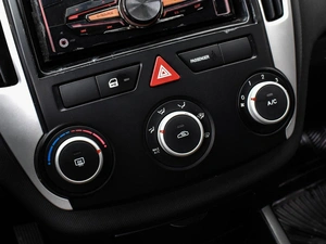 Хетчбэк Kia Ceed 2010 года, 695000 рублей, Краснодар