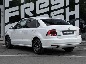 Седан Volkswagen Polo 2020 года, 1299000 рублей, Волгоград