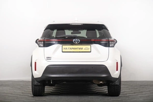 Внедорожник Toyota Yaris Cross 2021 года, 1849000 рублей, Томск