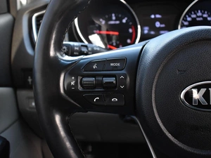 Минивэн Kia Carnival 2018 года, 2998000 рублей, Краснодар