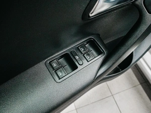 Седан Volkswagen Polo 2019 года, 1349000 рублей, Красноярск