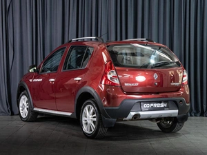 Хетчбэк Renault Sandero Stepway 2011 года, 669000 рублей, Волгоград