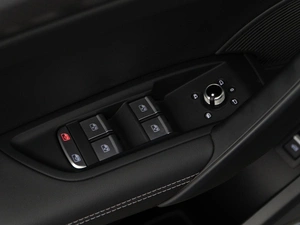 Внедорожник Audi Q5 2024 года, 5974404 рублей, Москва