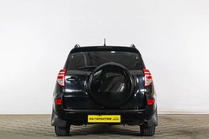 Внедорожник Toyota RAV4 2010 года, 1199000 рублей, Тюмень