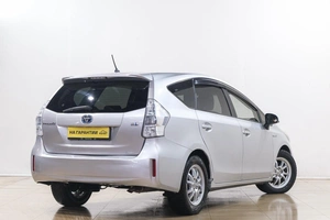 Универсал Toyota Prius Alpha 2012 года, 1149000 рублей, Новокузнецк
