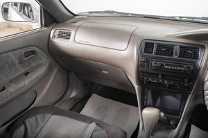 Универсал Toyota Corolla 2000 года, 399000 рублей, Томск