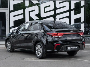Седан Kia Rio 2017 года, 1220000 рублей, Волгоград
