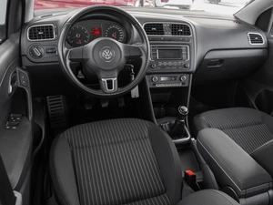 Седан Volkswagen Polo 2014 года, 1040000 рублей, Волгоград