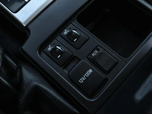 Внедорожник Toyota Land Cruiser Prado 2012 года, 2860000 рублей, Волгоград