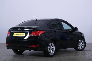 Седан Hyundai Solaris 2015 года, 1189000 рублей, Омск