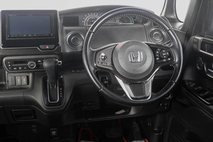 Хетчбэк Honda N-BOX 2017 года, 949000 рублей, Кемерово