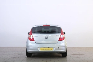 Хетчбэк Hyundai i30 2009 года, 679000 рублей, Омск