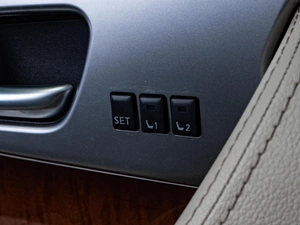 Внедорожник Infiniti QX70 2014 года, 3215000 рублей, Тюмень