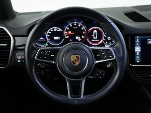 Внедорожник Porsche Cayenne Coupe 2020 года, 8023444 рублей, Москва