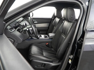 Внедорожник Land Rover Range Rover Velar 2018 года, 3698999 рублей, Москва