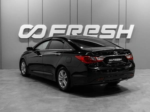 Седан Hyundai Sonata 2010 года, 1000000 рублей, Тюмень