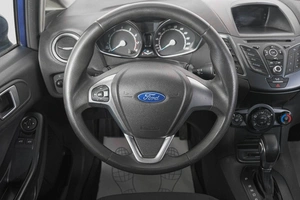 Хетчбэк Ford Fiesta 2016 года, 669000 рублей, Кемерово