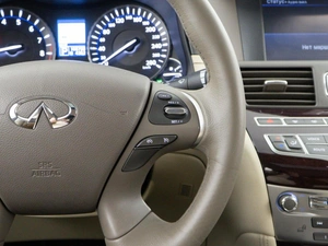 Седан Infiniti Q70 2014 года, 1827077 рублей, Москва