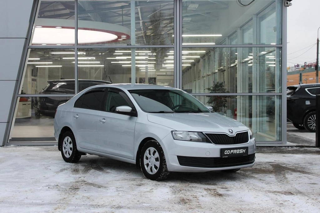Лифтбек Skoda Rapid 2018 года, 1130000 рублей, Ярославль