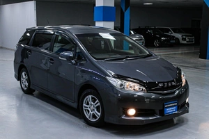 Минивэн Toyota Wish 2016 года, 1508000 рублей, Солонцы