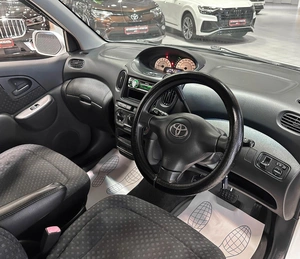 Минивэн Toyota Funcargo 2005 года, 540000 рублей, Красноярск