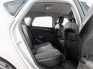 Хетчбэк Opel Astra 2012 года, 825000 рублей, Красноярск