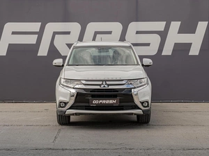 Внедорожник Mitsubishi Outlander 2016 года, 1899000 рублей, Краснодар